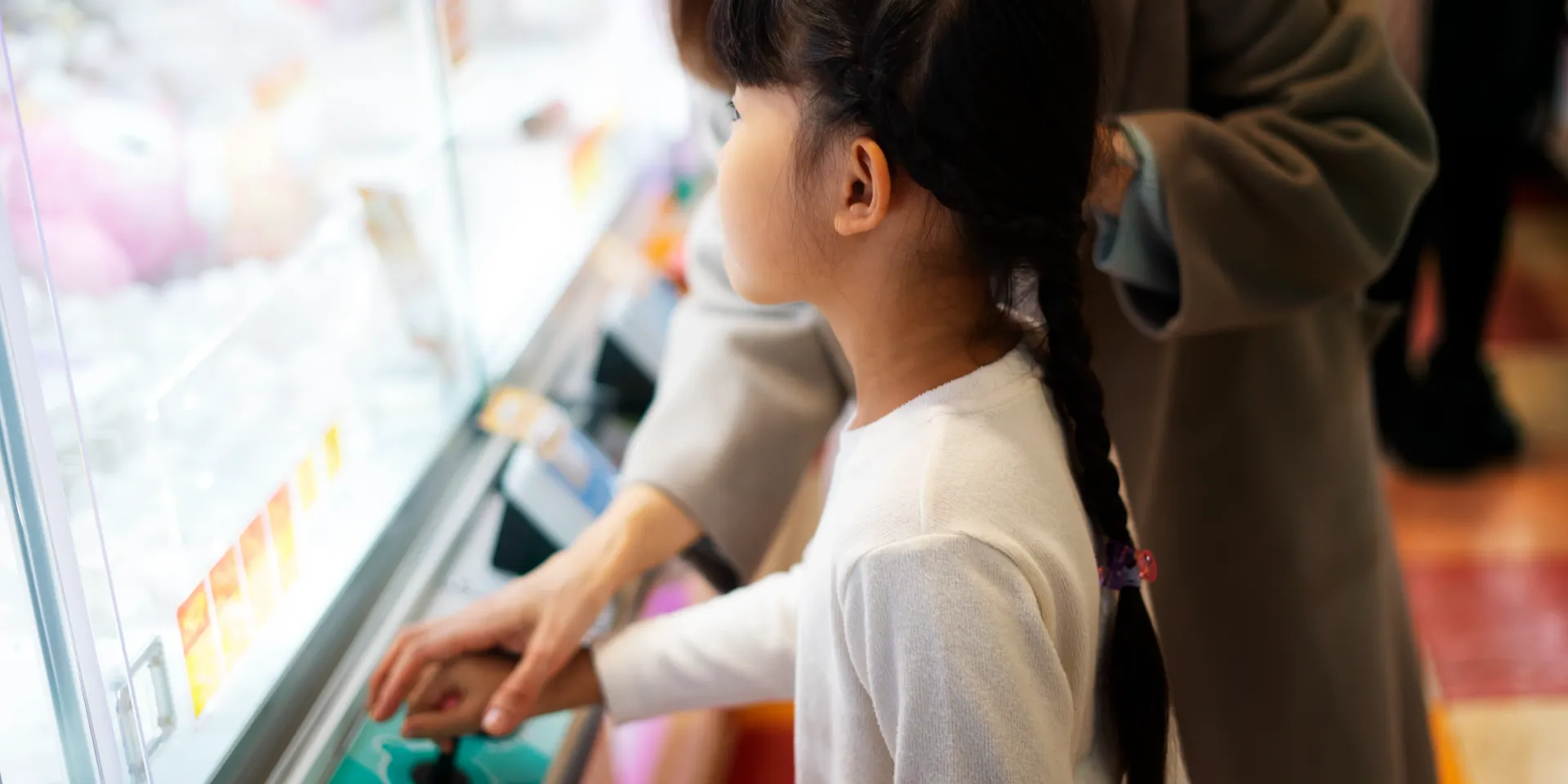 Sewa Mini Games Claw Machine untuk Event dan Aktivasi Brand