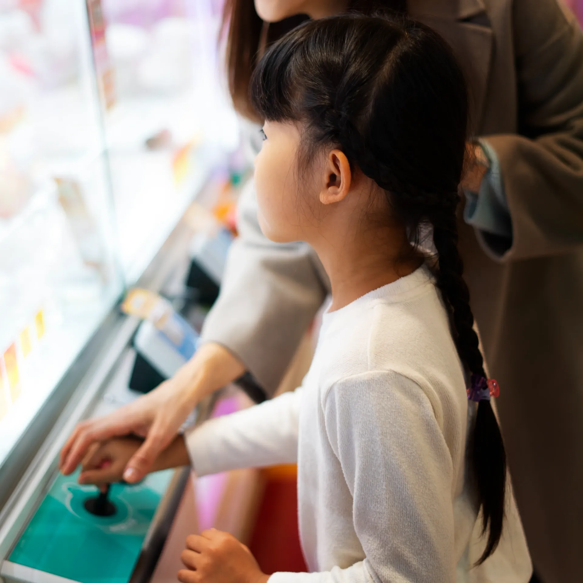 Sewa Mini Games Claw Machine untuk Event dan Aktivasi Brand